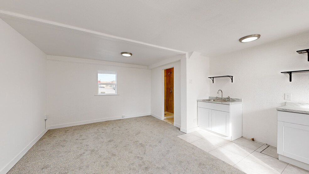 7013 W Colfax Ave, Lakewood, CO en venta - Matterport 3D Scan - Imagen 2 de 18