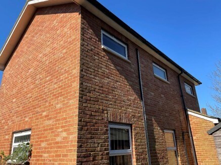 11-17 High St, Leatherhead en venta - Foto del edificio - Imagen 3 de 5