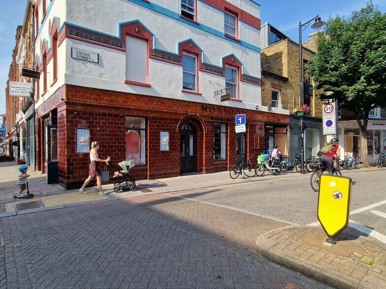 64 Cross St, London en alquiler - Foto del edificio - Imagen 2 de 5