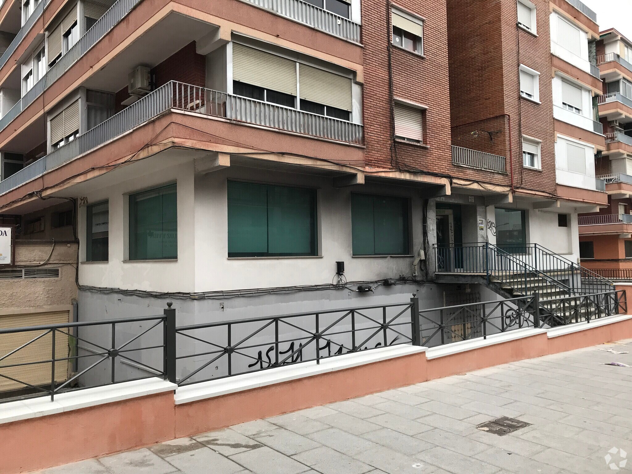 Calle Virgen de Icíar, Alcorcón, Madrid en venta Foto principal- Imagen 1 de 5