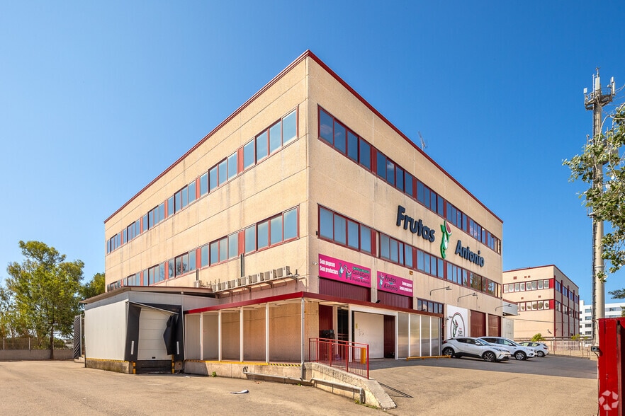 Nave en Castelldefels, Barcelona en alquiler - Foto del edificio - Imagen 2 de 2