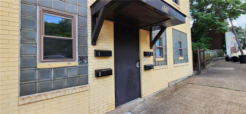 909 E Warrington Ave, Pittsburgh, PA en venta - Foto del edificio - Imagen 3 de 26