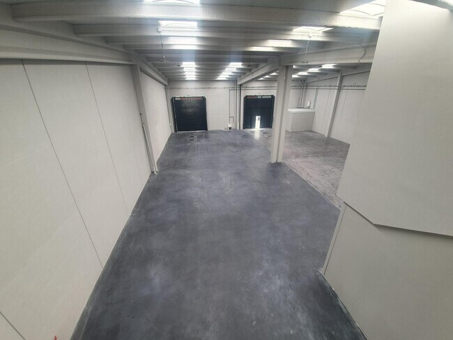 Más detalles de Nave en alquiler