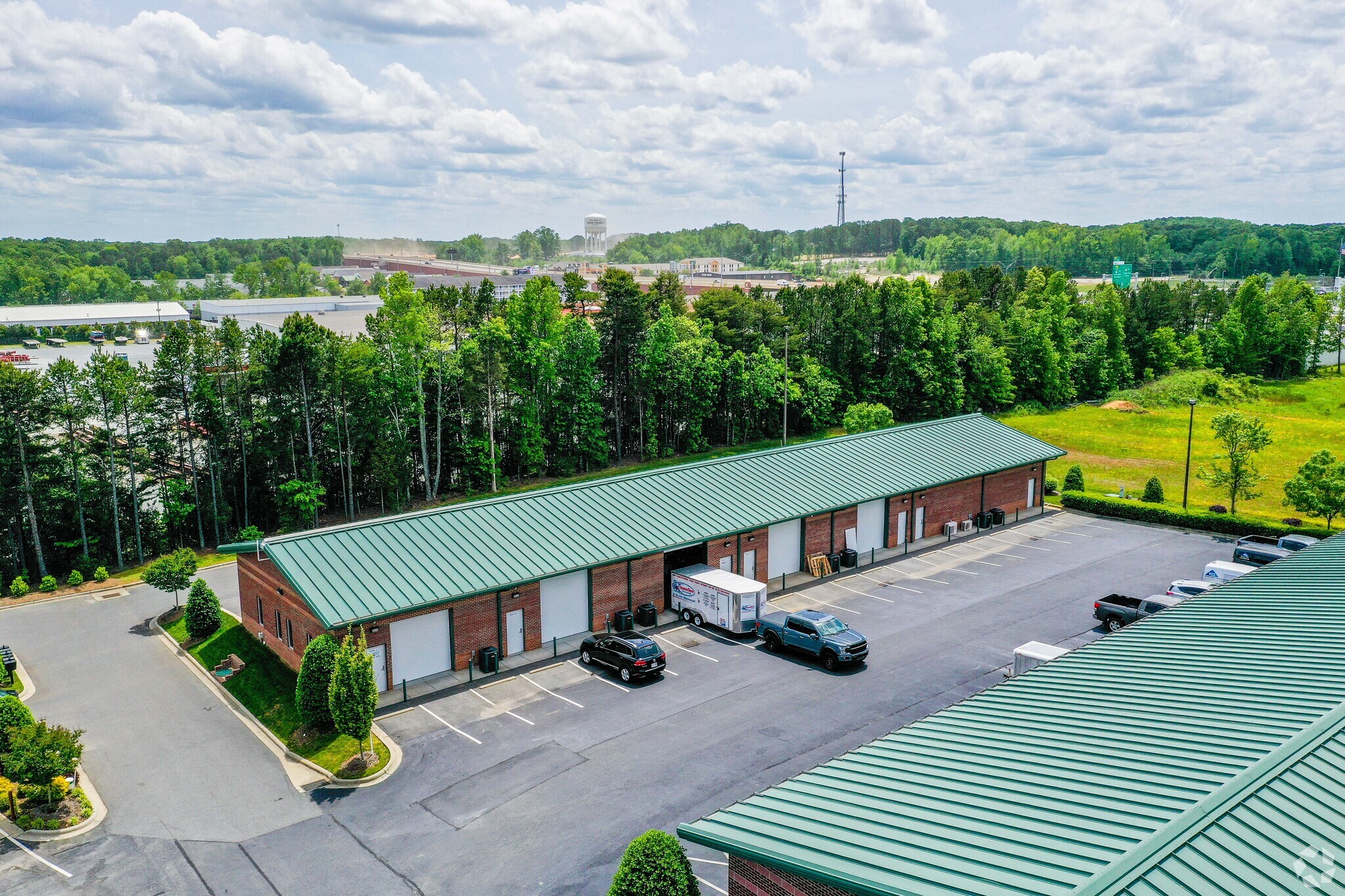 2024 Independence Commerce Dr, Matthews, NC en alquiler Vista aérea- Imagen 1 de 4