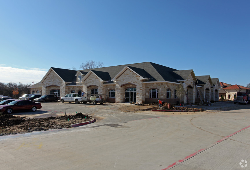 4921 Long Prairie Rd, Flower Mound, TX en alquiler - Foto del edificio - Imagen 3 de 4