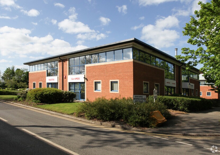 Majors Rd, Swindon en venta - Foto del edificio - Imagen 3 de 4