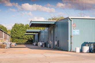 7 Summer Rd, Bury St Edmunds en alquiler Foto del edificio- Imagen 2 de 8