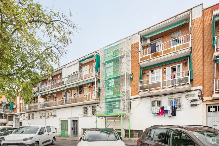 Calle de Eduardo Minguito, 55-57, Madrid, Madrid en venta - Foto del edificio - Imagen 2 de 2