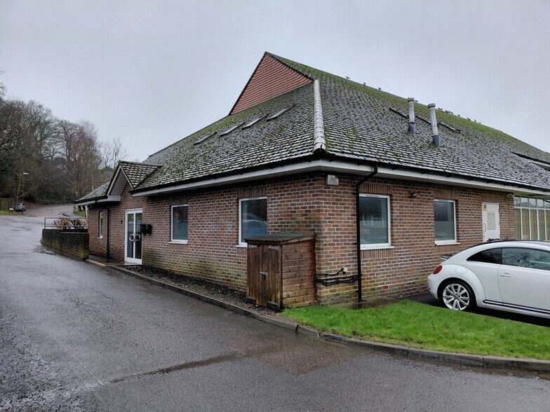 Bolding Way, Haywards Heath en alquiler - Foto del edificio - Imagen 2 de 4
