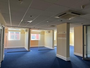 36 Dunraven Pl, Bridgend en alquiler Foto del interior- Imagen 2 de 3