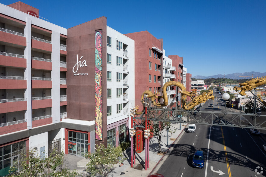 639 N Broadway, Los Angeles, CA en alquiler - Foto del edificio - Imagen 3 de 6