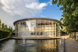 Más detalles de 2 The Square, Uxbridge - Oficina en venta