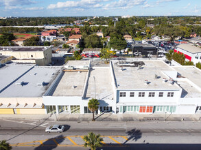 1635 NW 36th St, Miami, FL - vista aérea  vista de mapa - Image1