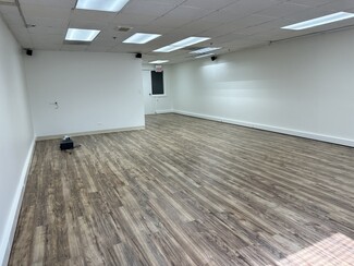 Más detalles para 1901 Raymond Dr, Northbrook, IL - Oficinas en alquiler