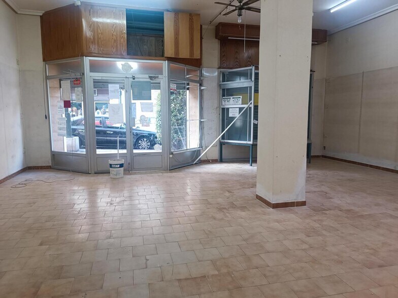 Local en Alcoy, Alicante en alquiler - Foto del interior - Imagen 1 de 11