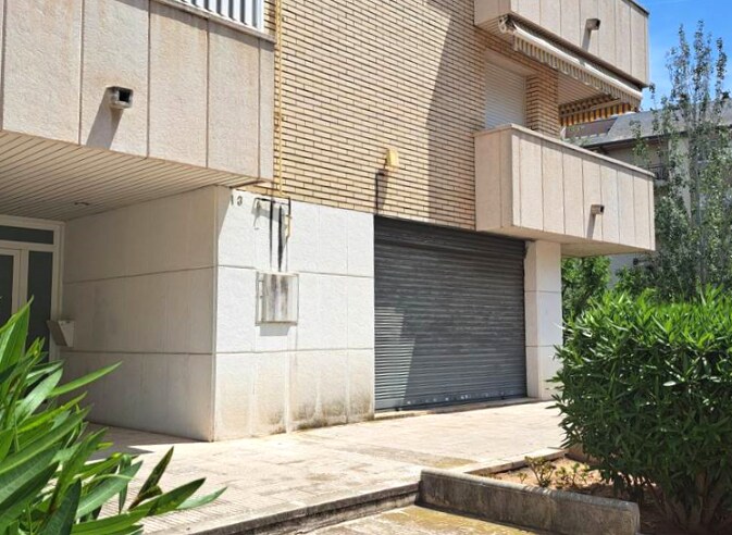 Carrer Sant Esteve Sesrovires, Martorell, Barcelona en venta - Foto del edificio - Imagen 2 de 2
