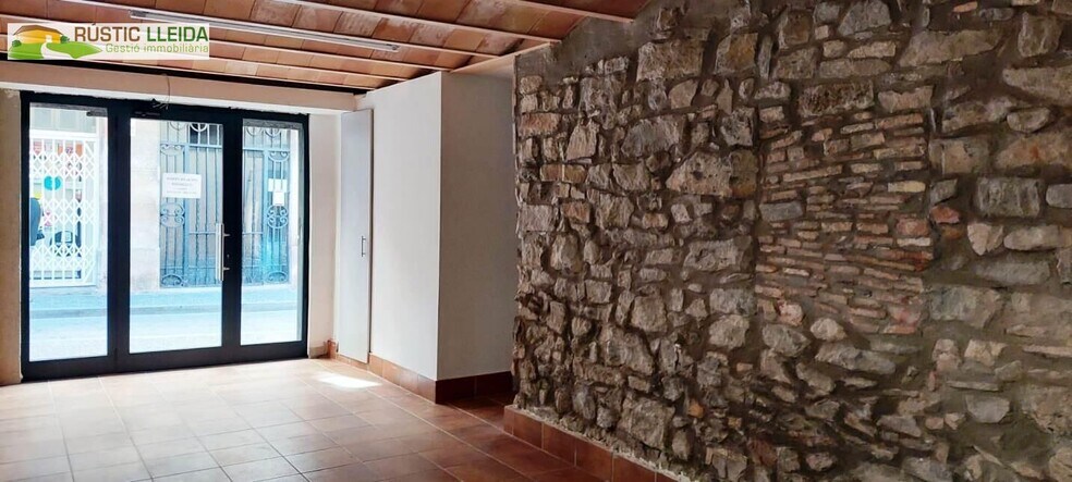 Edificio residencial en Tàrrega, Lérida en venta - Foto principal - Imagen 1 de 1