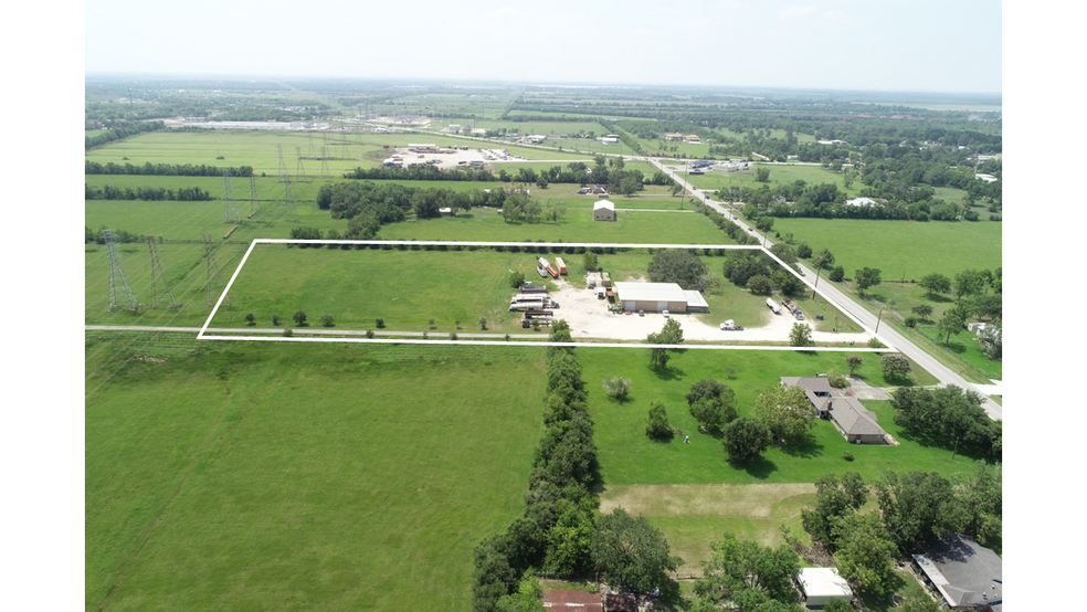 13500 Bohemian Hall Rd, Crosby, TX en venta - Foto del edificio - Imagen 3 de 3