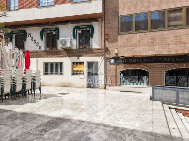 Más detalles de Local en alquiler