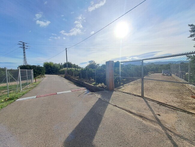 Más detalles de Polígono, Alzira de, 5, Alzira - Terreno en venta