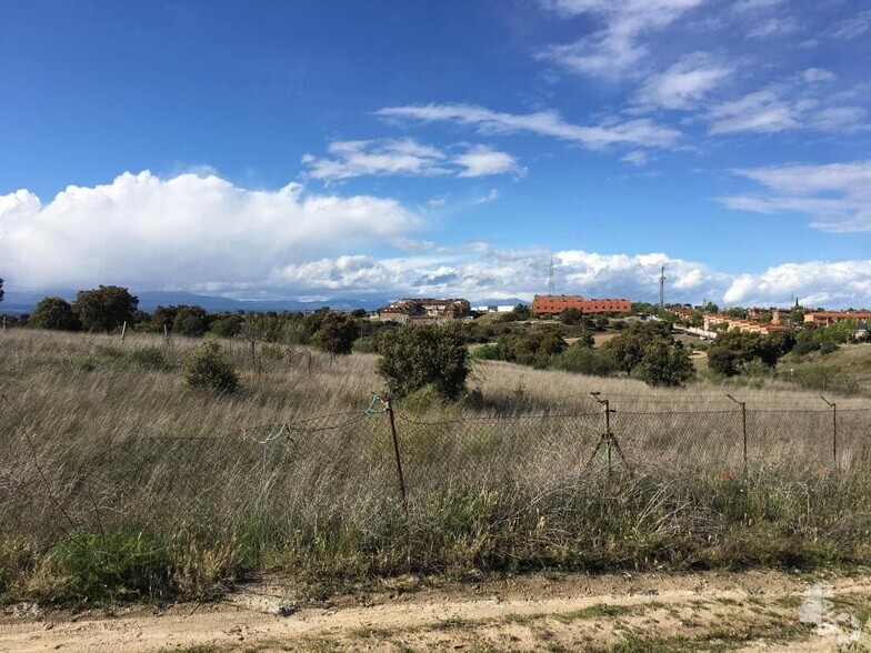 Terrenos en Sevilla la Nueva, MAD en venta - Foto del edificio - Imagen 2 de 19