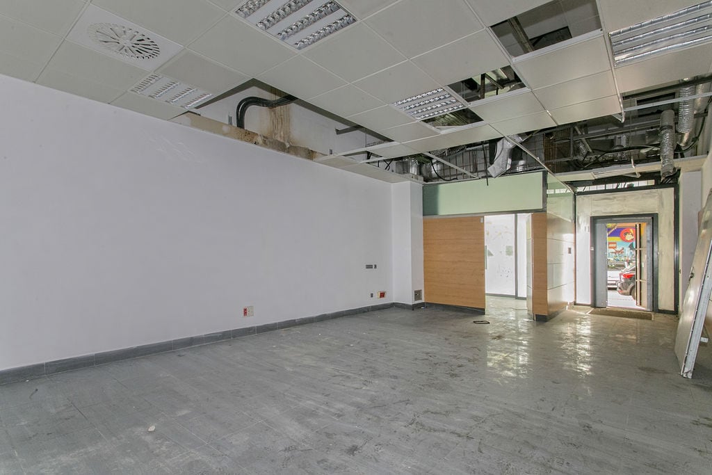 Sant Boi de Llobregat, BAR 08830 - Unidad 01 - - Foto del interior - Image 2 of 8