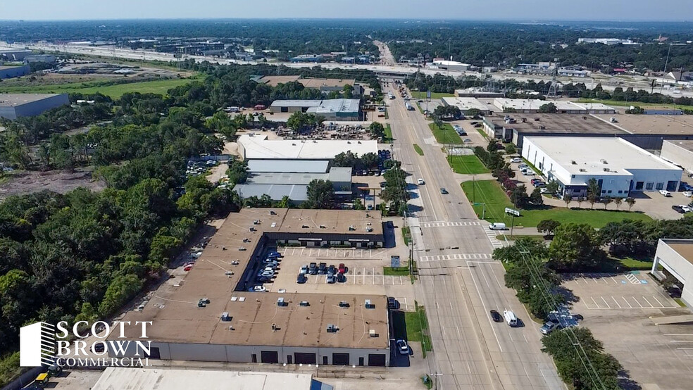 10420 Plano Rd, Dallas, TX en alquiler - Foto del edificio - Imagen 2 de 20