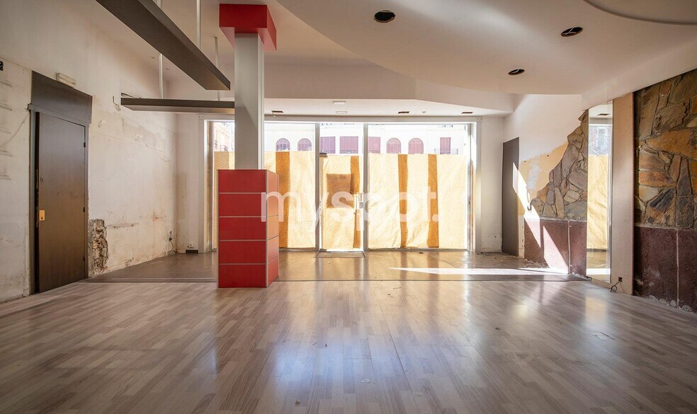 Edificio residencial en Vilafranca del Penedès, Barcelona en venta - Foto del interior - Imagen 3 de 21