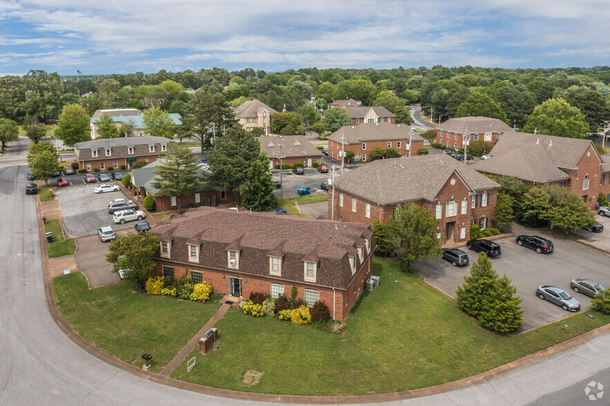 764 Walnut Knoll Ln, Cordova, TN en alquiler - Vista aérea - Imagen 2 de 19