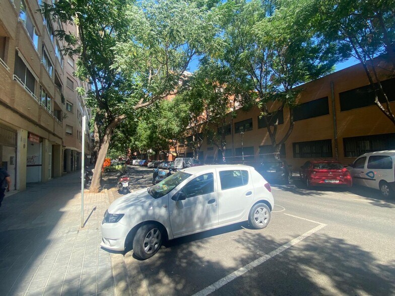 Local en València, Valencia en venta - Foto del edificio - Imagen 3 de 10