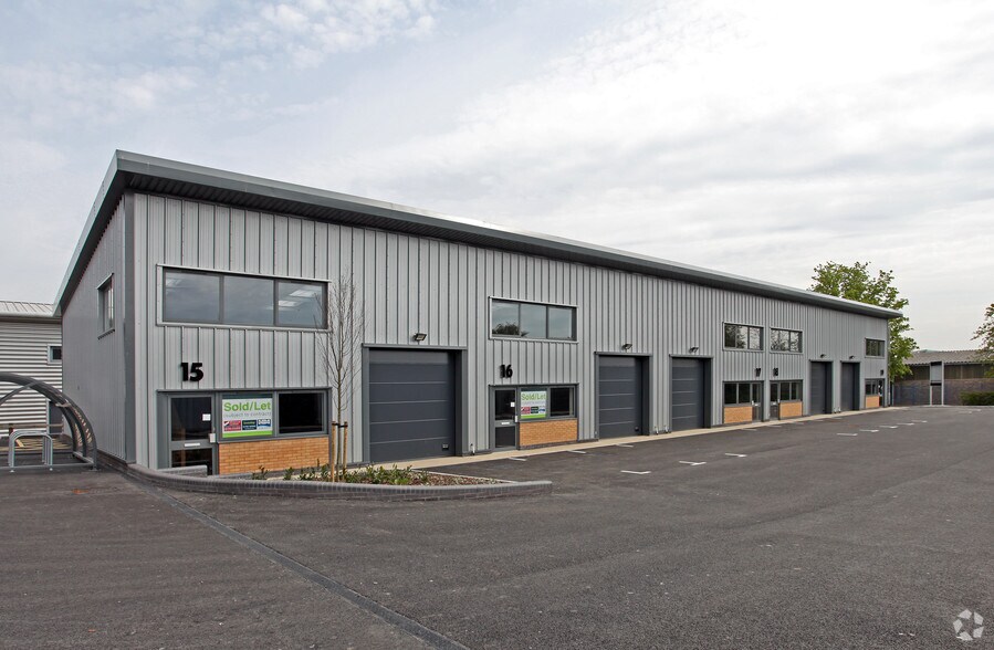 Kembrey St, Swindon en alquiler - Foto del edificio - Imagen 3 de 5