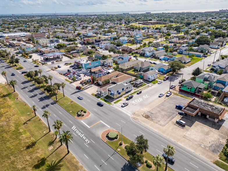 5427 Broadway St, Galveston, TX en venta - Foto del edificio - Imagen 3 de 63