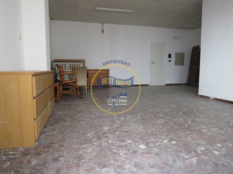 Local en València en venta - Foto del edificio - Imagen 2 de 6