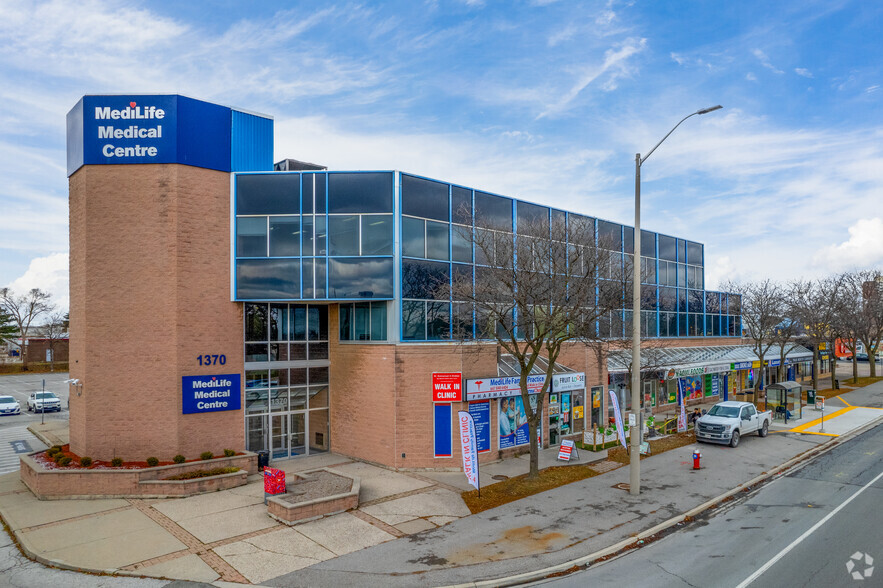 1370 Dundas St E, Mississauga, ON en venta - Foto del edificio - Imagen 1 de 6