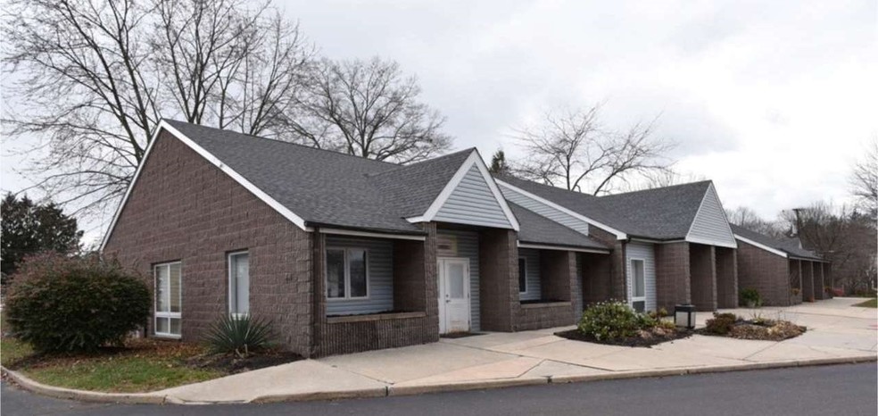 445 White Horse Ave, Hamilton, NJ en venta - Foto del edificio - Imagen 1 de 6