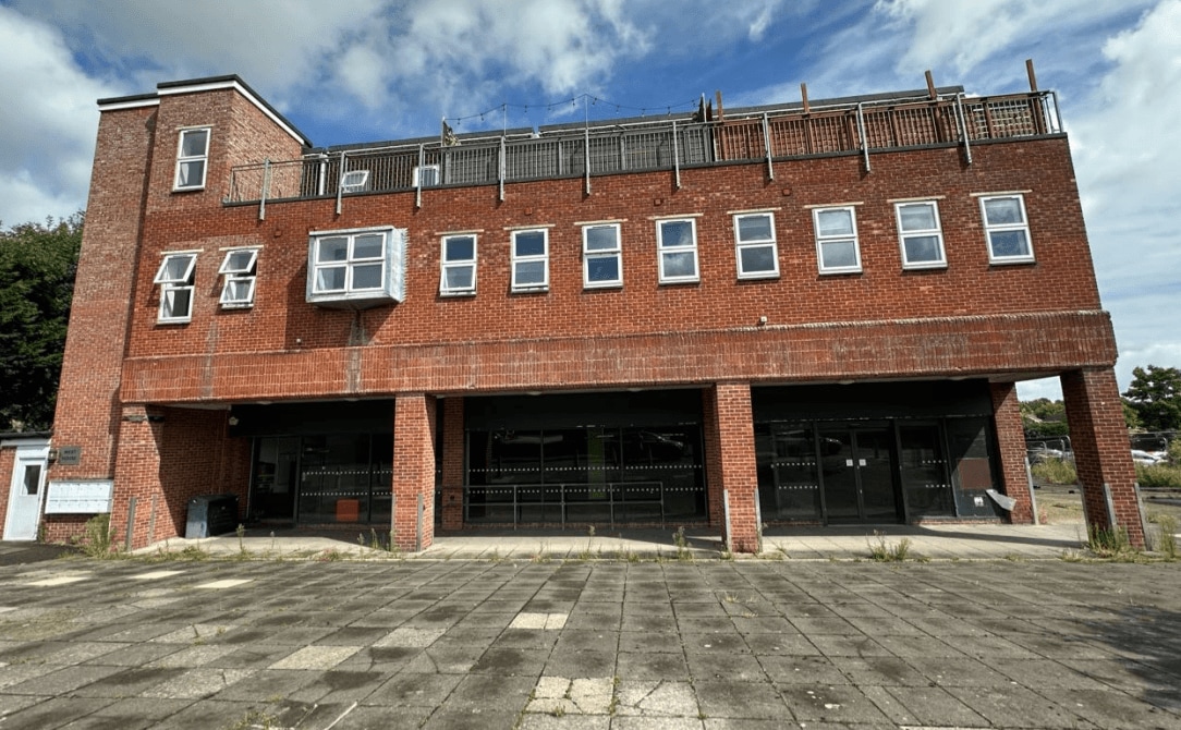 Plough Rd, Yateley en alquiler Foto del edificio- Imagen 1 de 10