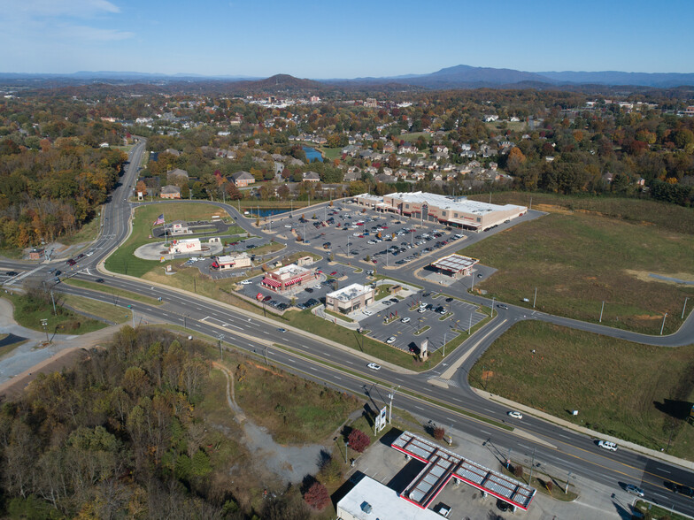 922 N State Of Franklin Rd, Johnson City, TN en alquiler - Foto del edificio - Imagen 2 de 5