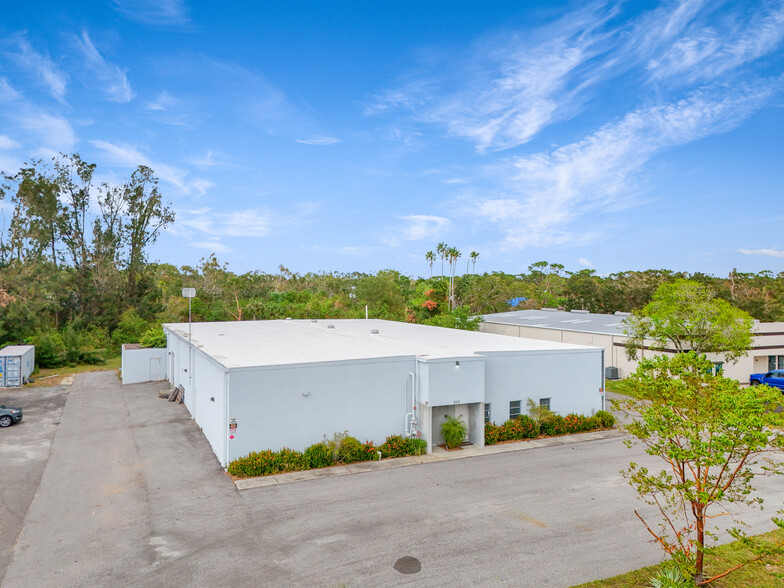 2215 Industrial Blvd, Sarasota, FL en venta - Foto del edificio - Imagen 1 de 1