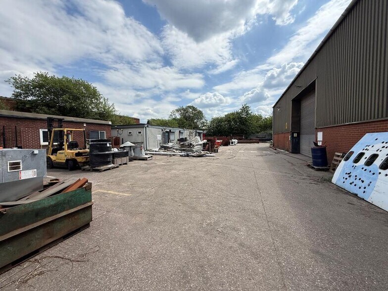 Gorton Cres, Manchester en alquiler - Foto del edificio - Imagen 2 de 8
