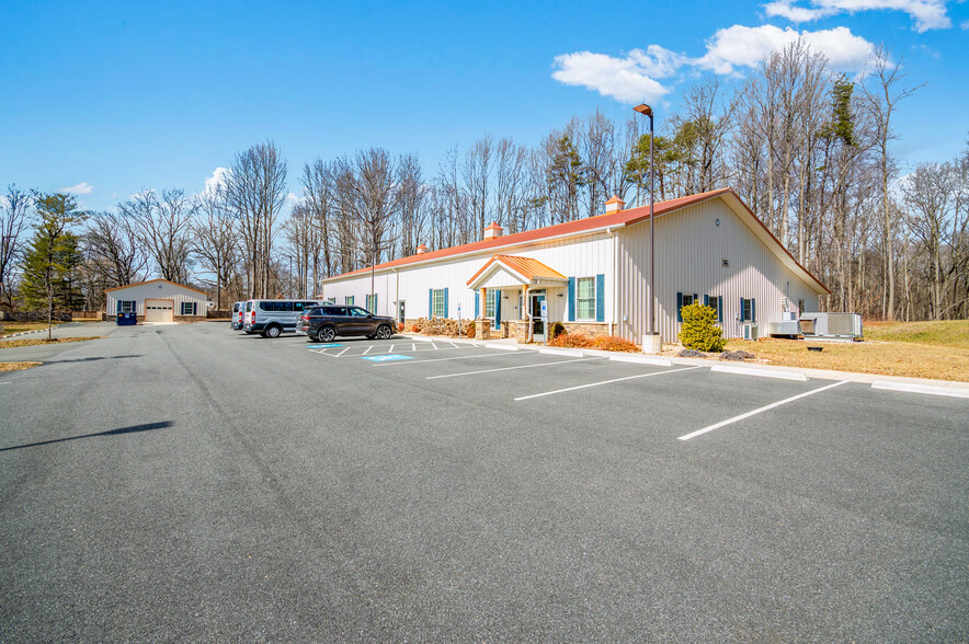 7180 Opal Rd, Warrenton, VA en venta - Foto del edificio - Imagen 1 de 52