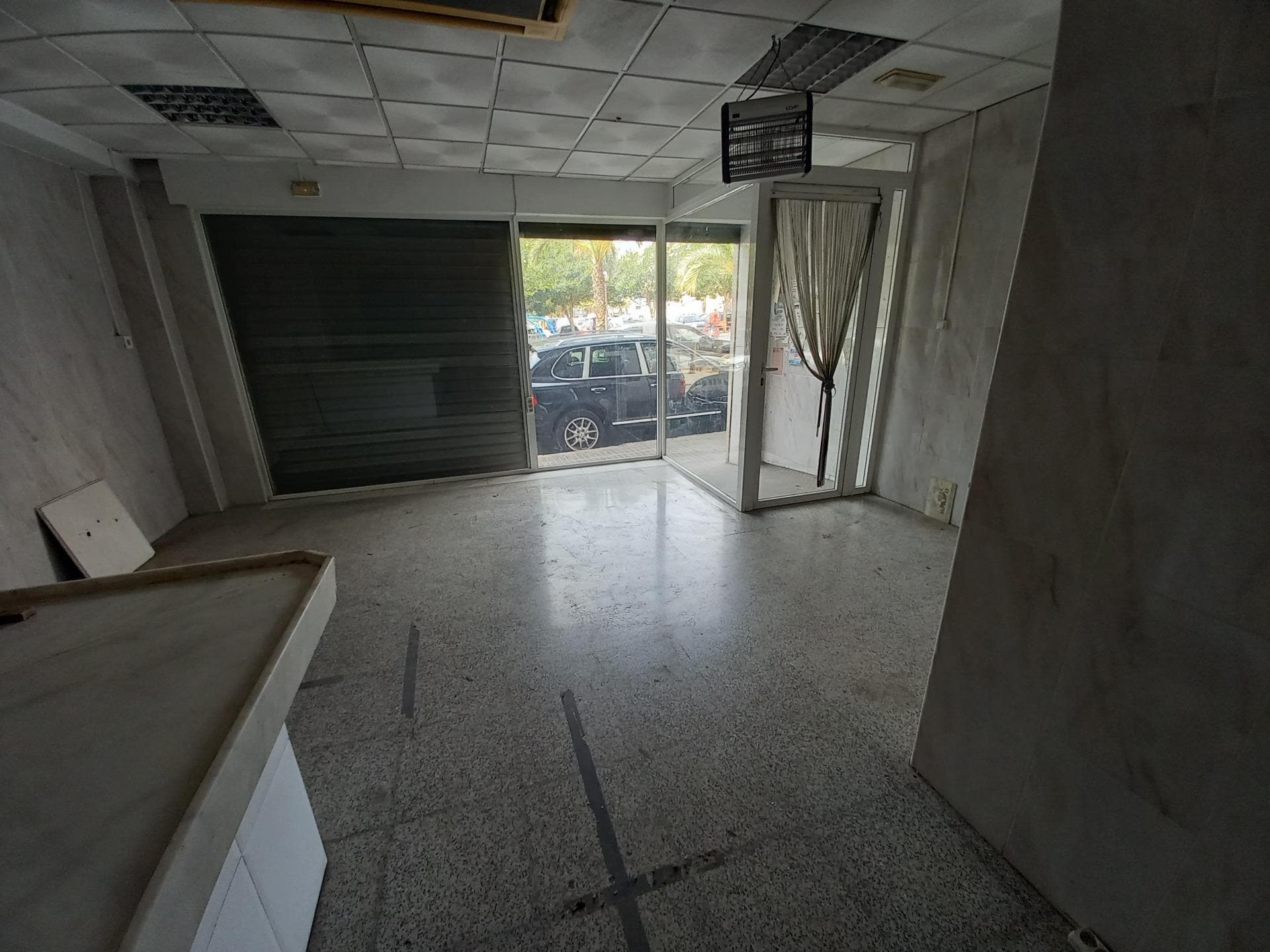 Local en Elche, Alicante en venta Foto del edificio- Imagen 1 de 14