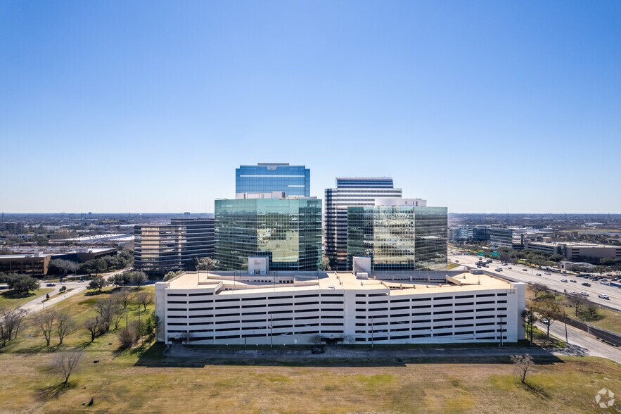 10370 Richmond Ave, Houston, TX en alquiler - Foto del edificio - Imagen 3 de 13