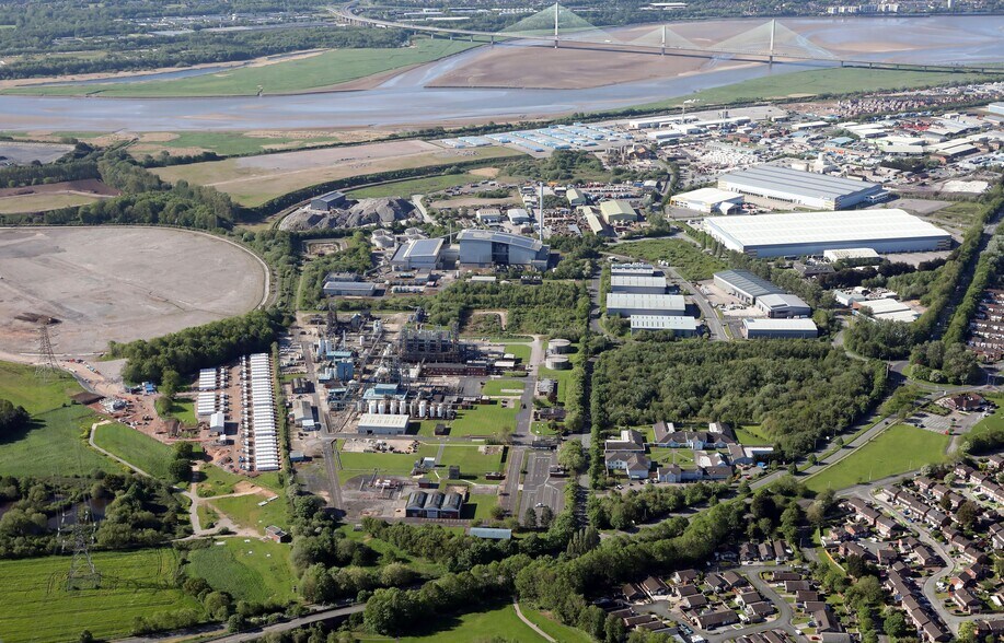Bennett's Ln, Widnes en venta - Foto del edificio - Imagen 2 de 4