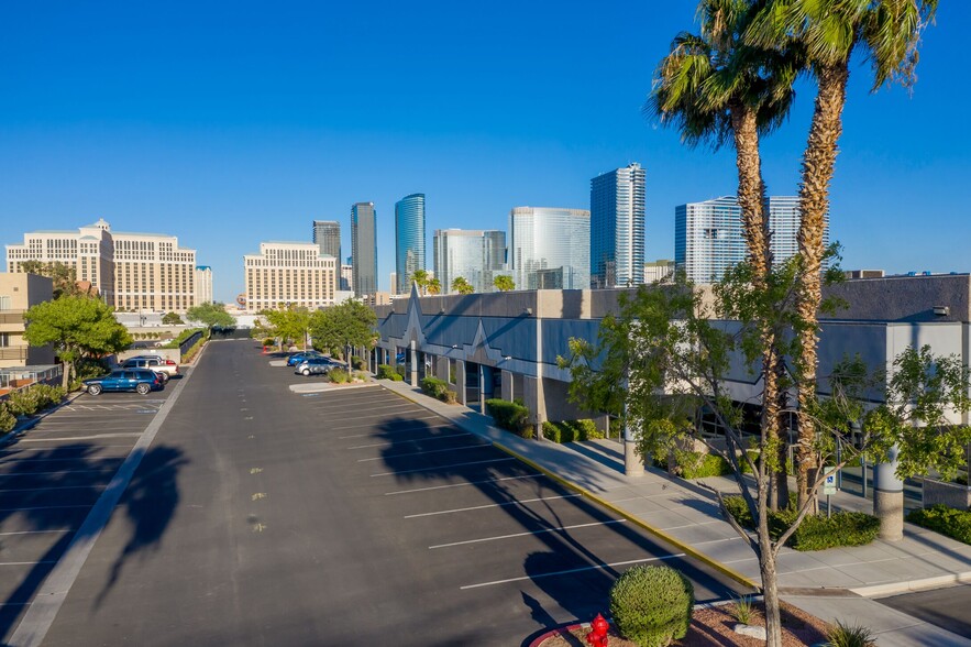 4340 S Valley View Blvd, Las Vegas, NV en alquiler - Foto del edificio - Imagen 2 de 6