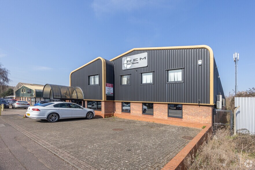 9 Alington Rd, St Neots en alquiler - Foto del edificio - Imagen 2 de 2