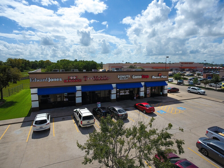 1510 Broadway St, Pearland, TX en alquiler - Foto del edificio - Imagen 2 de 6