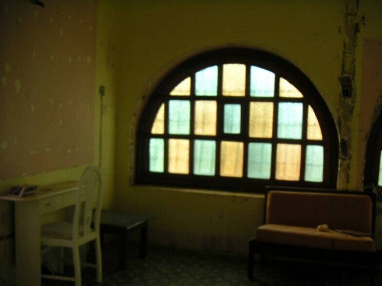 Local en El Ejido, Almería en alquiler - Foto del edificio - Imagen 2 de 5