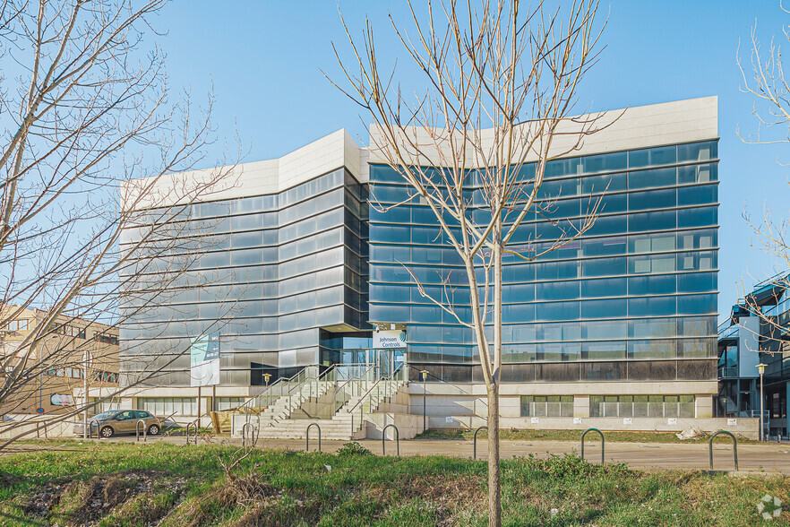 Avenida Industria, 51, Alcobendas, Madrid en alquiler - Foto del edificio - Imagen 2 de 3