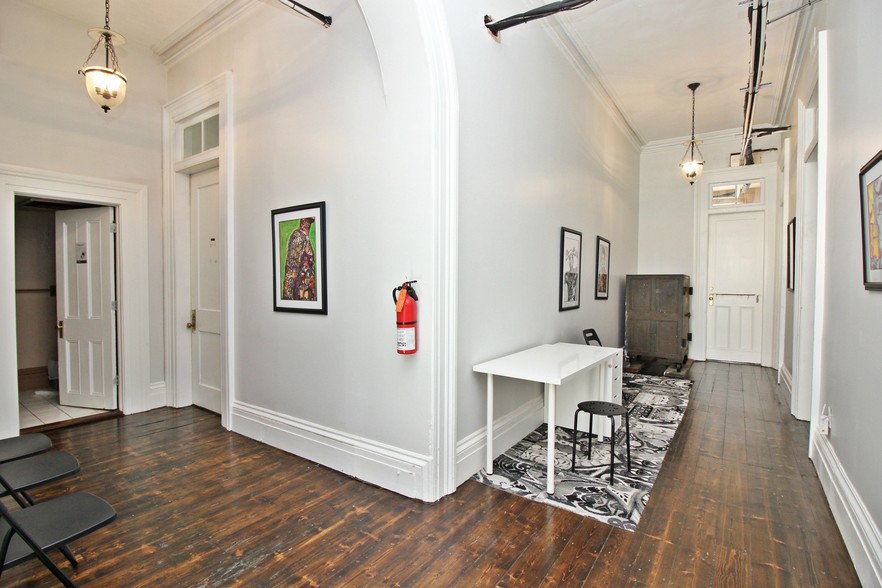 1008 Main St, Peekskill, NY en venta - Foto del interior - Imagen 2 de 14