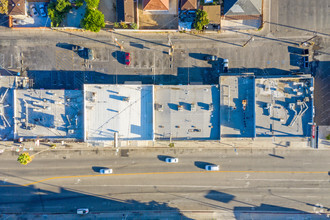 22021-22027 Sherman Way, Canoga Park, CA - VISTA AÉREA  vista de mapa - Image1